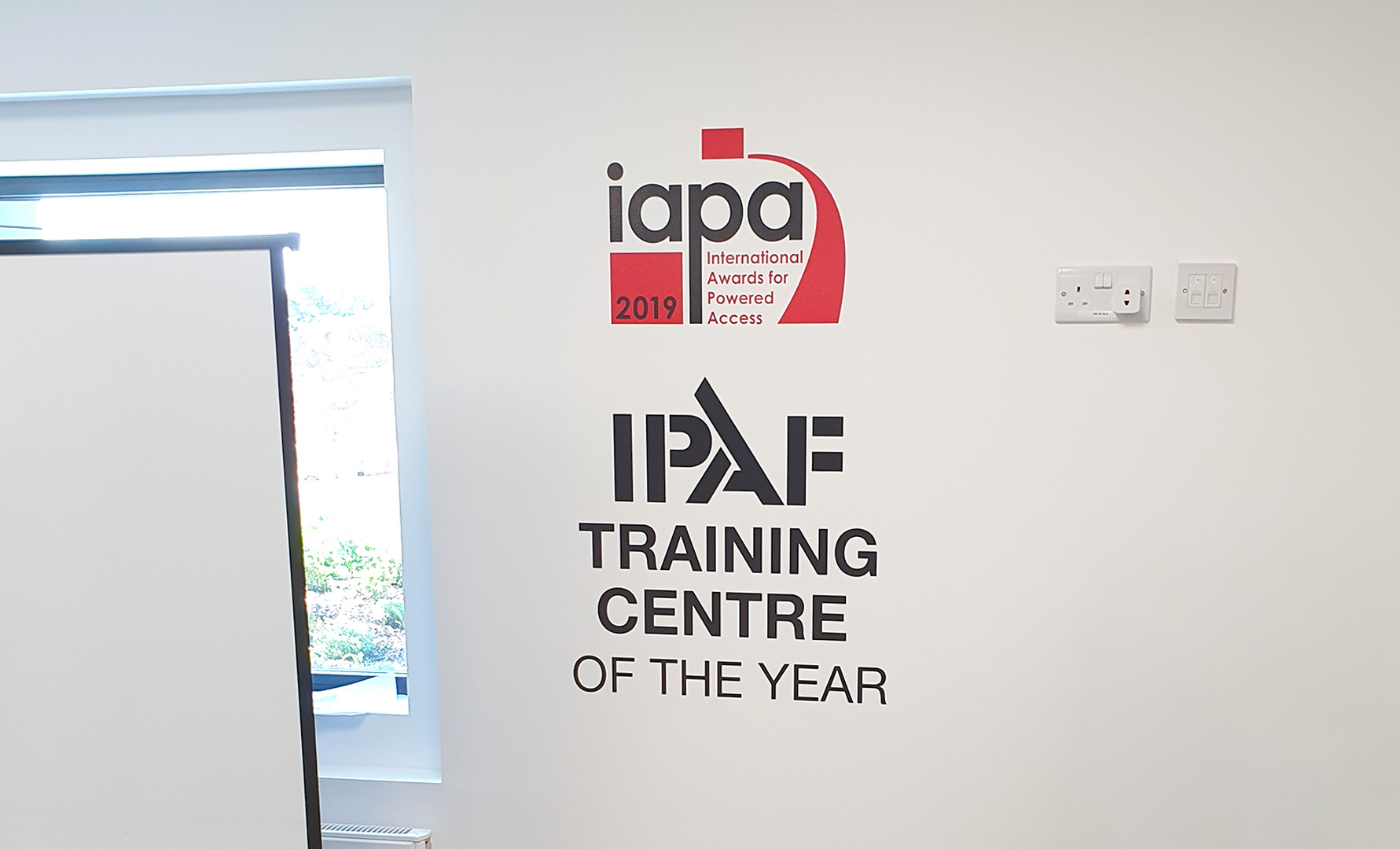 12 Wall vinyls Riwal